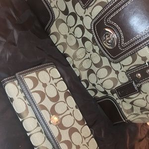 FINAL Price Drop - Like New Coach Handbag & Wallet